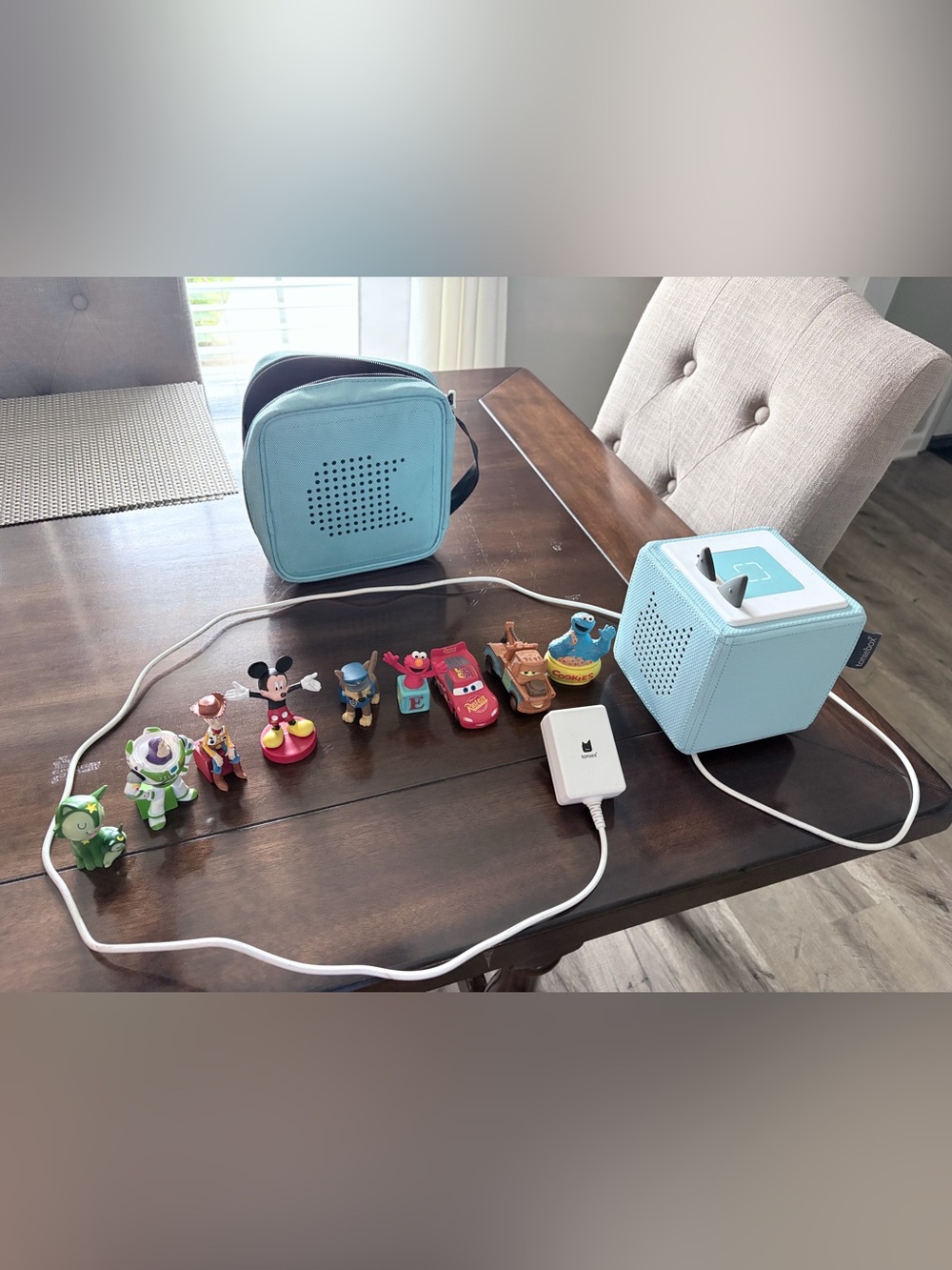 ToniesBox and Carry Case with Story Figures